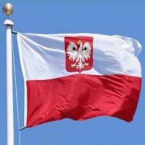 Adamek Fighting in Poland
